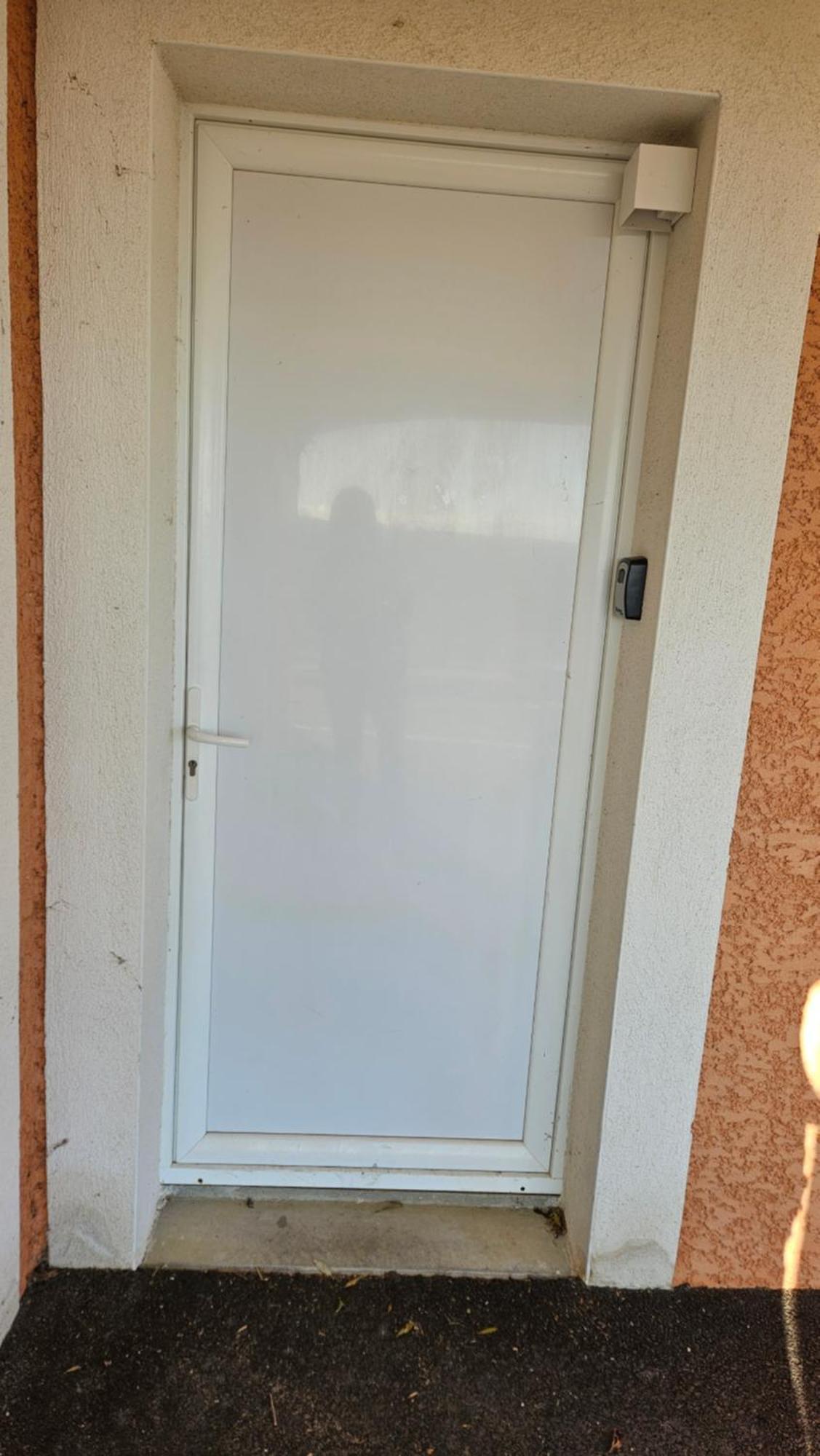 Appartement Au Calme, Avec Vue Degagee *